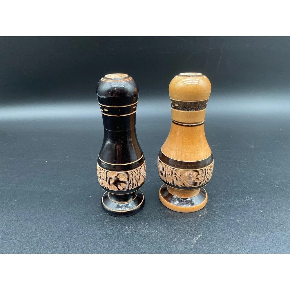 Vintage Wood Salt and Pepper Shakers Set Hand Carved Floral Design 5 Inches‎